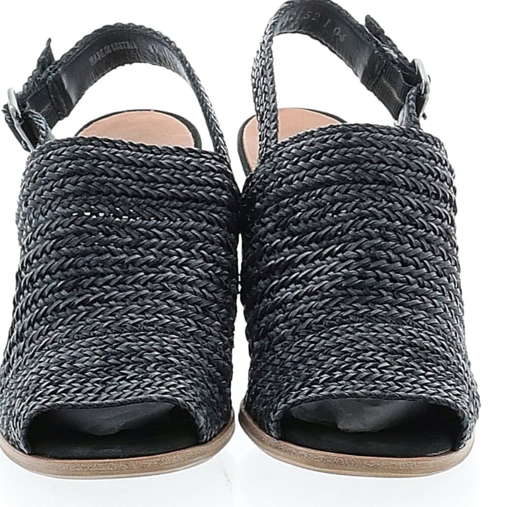 Paul Green Lovely leather woven sandals. SzUK 4 1/2 US Size 7 RT$369